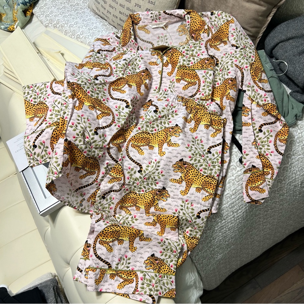 NWT Leopard Print Cotton Pajama Set - Pink